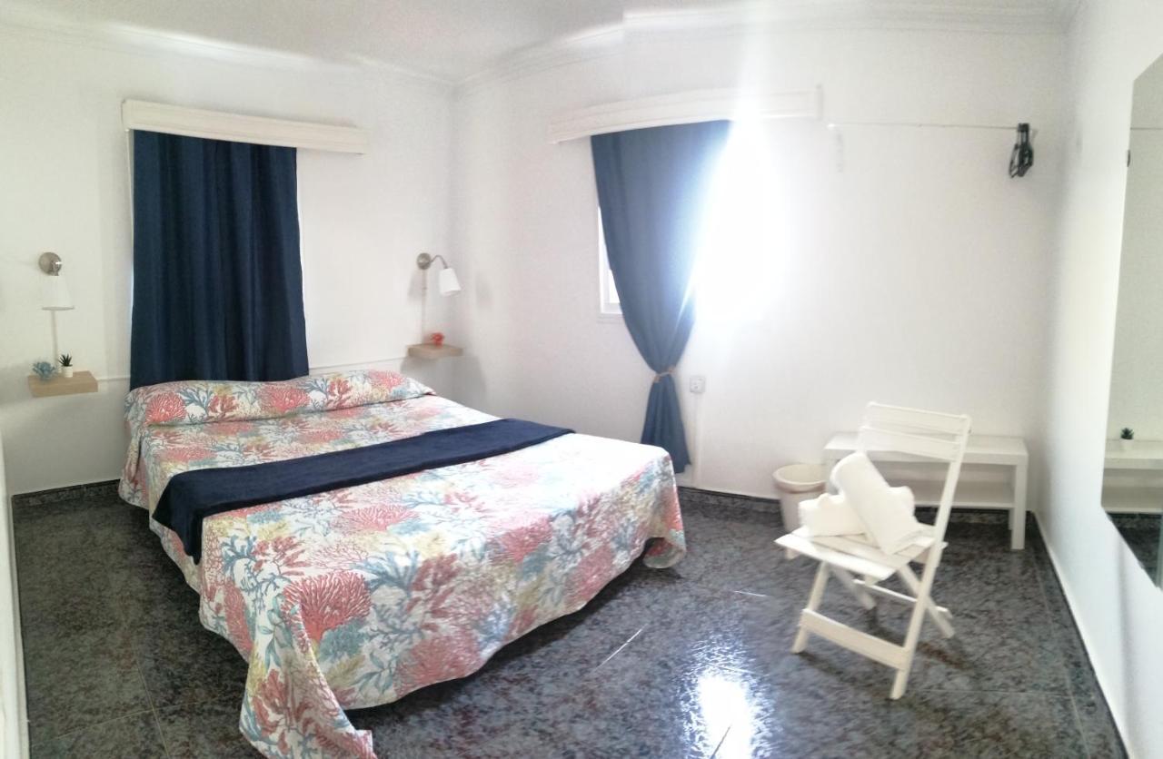 Pensión Playa Los Cristianos  Habitación foto